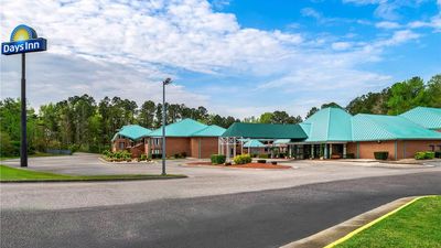 Days Inn Petersburg- Fort Lee/South