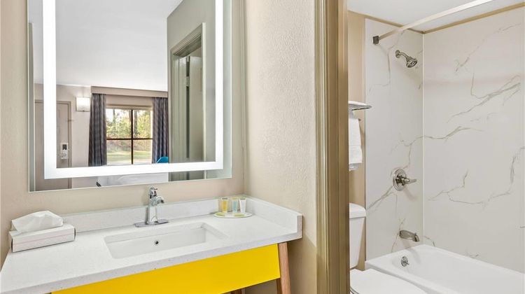 Days Inn Petersburg- Fort Lee/South Room