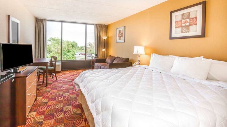 <b>Days Inn Syracuse University Suite</b>. Images powered by <a href="https://iceportal.shijigroup.com/" title="IcePortal" target="_blank">IcePortal</a>.