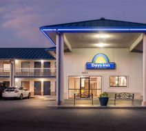 Days Inn by Wyndham Valdosta I-75 Exterior
