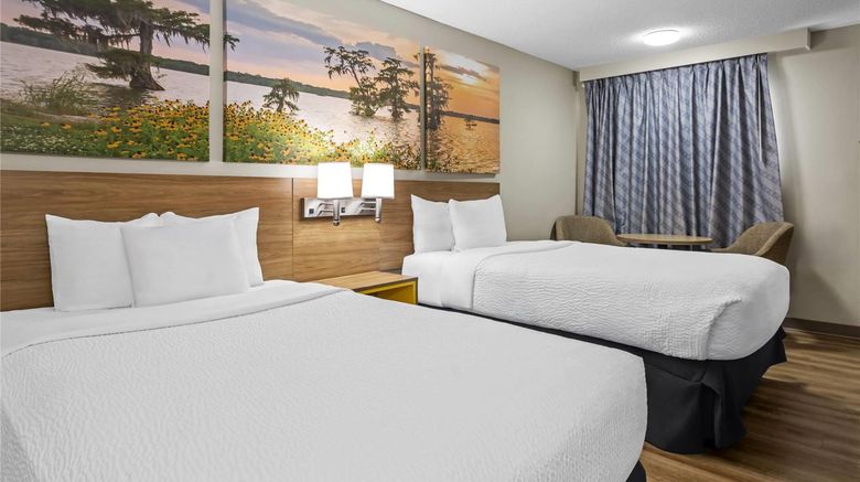 <b>Days Inn by Wyndham Valdosta I-75 Room</b>. Images powered by <a href="https://iceportal.shijigroup.com/" title="IcePortal" target="_blank">IcePortal</a>.