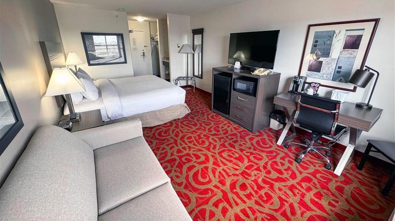 <b>Ramada Limited Sherwood Park Room</b>. Images powered by <a href="https://iceportal.shijigroup.com/" title="IcePortal" target="_blank">IcePortal</a>.