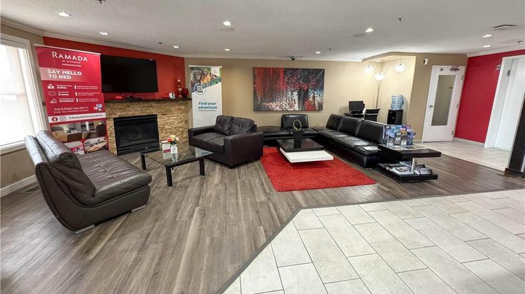 Ramada Limited Sherwood Park Lobby