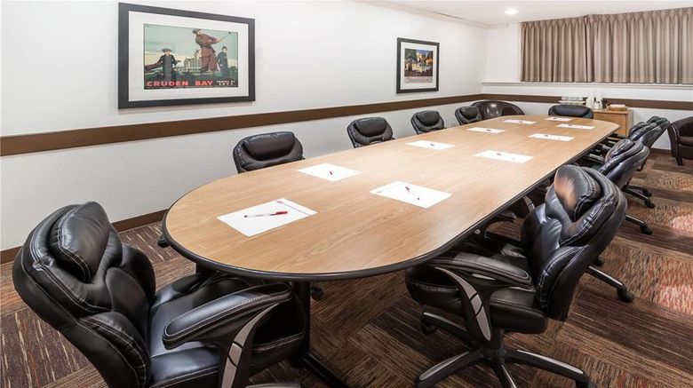 <b>Ramada Limited Sherwood Park Meeting</b>. Images powered by <a href="https://iceportal.shijigroup.com/" title="IcePortal" target="_blank">IcePortal</a>.