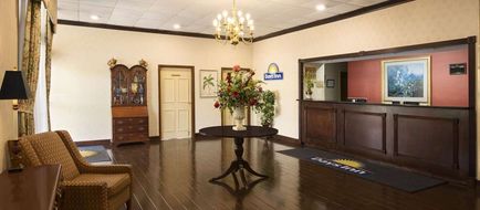 Days Inn Rome Downtown Lobby