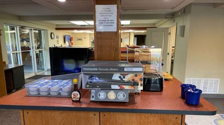 <b>Days Inn Harrisburg  North Other</b>. Images powered by <a href="https://iceportal.shijigroup.com/" title="IcePortal" target="_blank">IcePortal</a>.