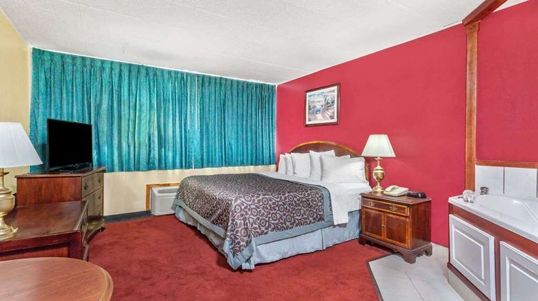 <b>Days Inn Scranton PA Suite</b>. Images powered by <a href="https://iceportal.shijigroup.com/" title="IcePortal" target="_blank">IcePortal</a>.