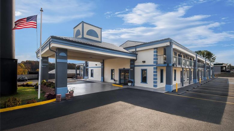 <b>Days Inn Cleveland TN Exterior</b>. Images powered by <a href="https://iceportal.shijigroup.com/" title="IcePortal" target="_blank">IcePortal</a>.
