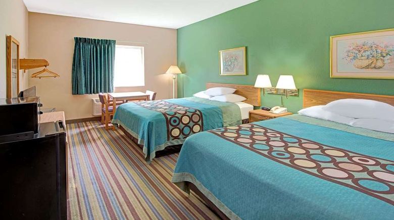 <b>Super 8 Pontoon Beach IL/St. Louis MO Room</b>. Images powered by <a href="https://iceportal.shijigroup.com/" title="IcePortal" target="_blank">IcePortal</a>.