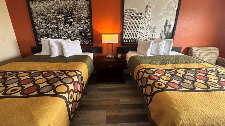 <b>Super 8 Pontoon Beach IL/St. Louis MO Room</b>. Images powered by <a href="https://iceportal.shijigroup.com/" title="IcePortal" target="_blank">IcePortal</a>.
