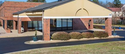 Days Inn & Suites Rocky Mount Exterior