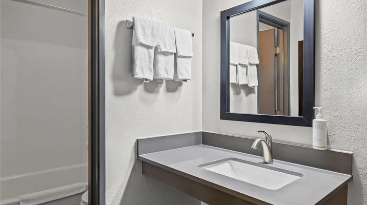 Days Inn Fond du Lac Room