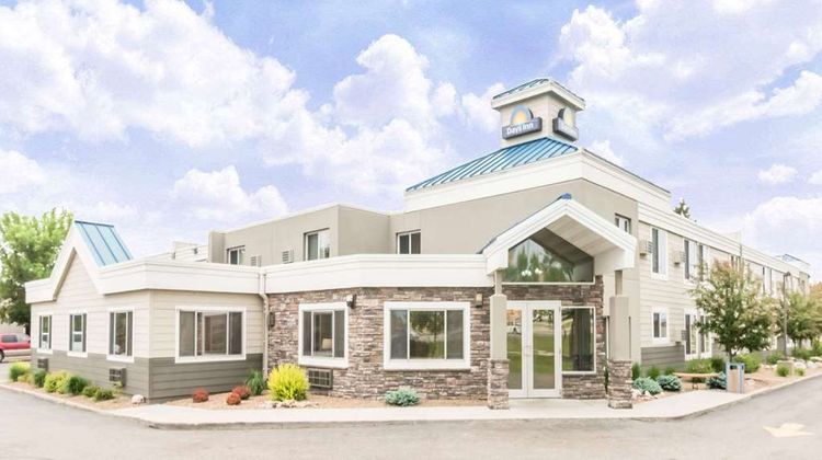 Days Inn Bismark Exterior