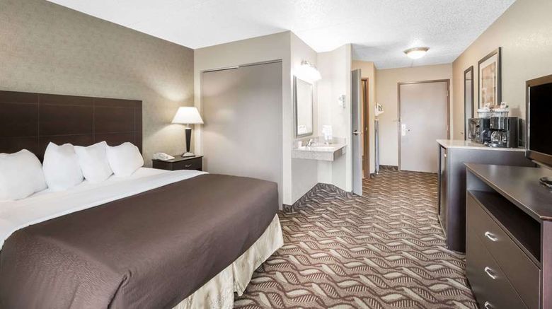 <b>Days Inn Bismark Room</b>. Images powered by <a href="https://iceportal.shijigroup.com/" title="IcePortal" target="_blank">IcePortal</a>.