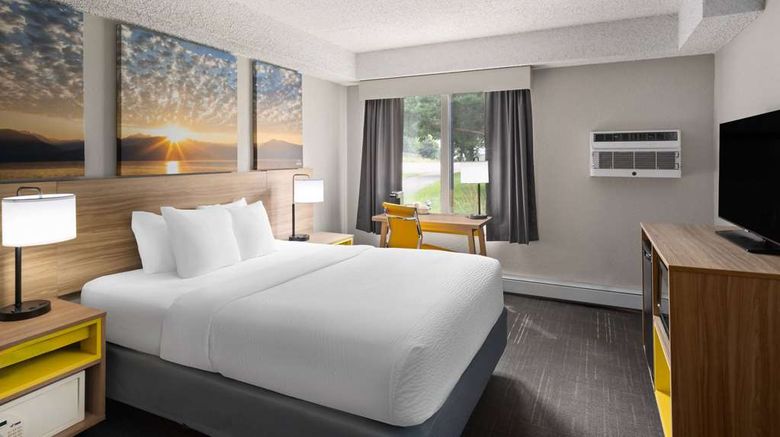 <b>Days Inn & Suites Bozeman Room</b>. Images powered by <a href="https://iceportal.shijigroup.com/" title="IcePortal" target="_blank">IcePortal</a>.