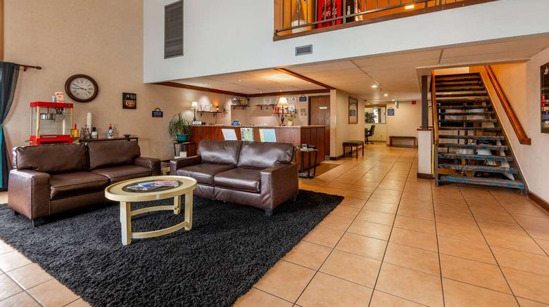 <b>Days Inn Coeur d'Alene Lobby</b>. Images powered by <a href="https://iceportal.shijigroup.com/" title="IcePortal" target="_blank">IcePortal</a>.