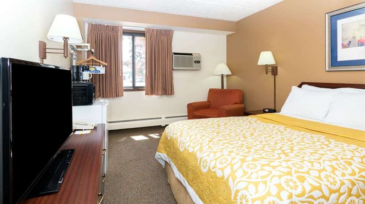 Days Inn by Wyndham, Fort Collins Room
