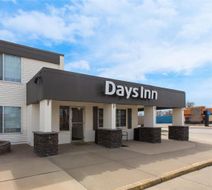 Days Inn Pierre Exterior