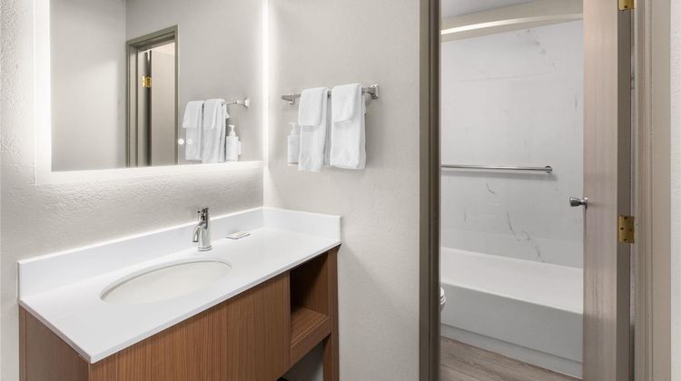 Days Inn Pierre Room