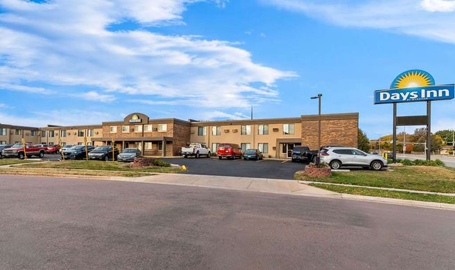 Days Inn Sioux Falls Exterior