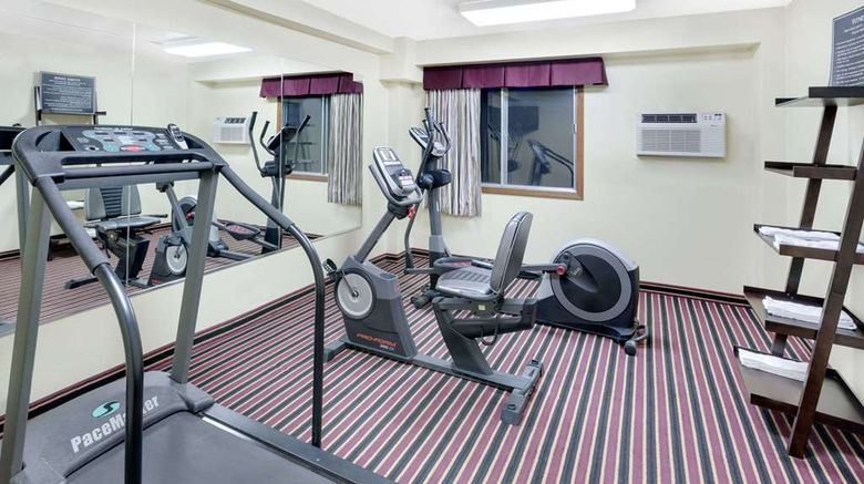 <b>Days Inn Newton Health</b>. Images powered by <a href="https://iceportal.shijigroup.com/" title="IcePortal" target="_blank">IcePortal</a>.