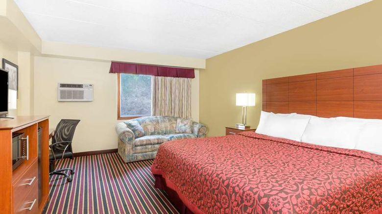<b>Days Inn Newton Room</b>. Images powered by <a href="https://iceportal.shijigroup.com/" title="IcePortal" target="_blank">IcePortal</a>.
