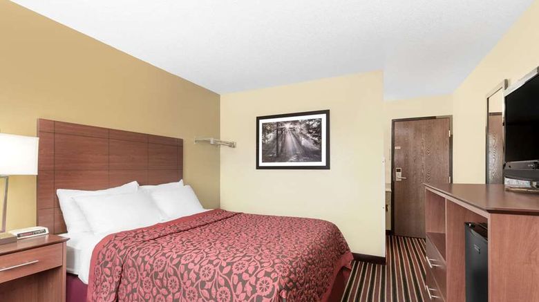 <b>Days Inn Newton Room</b>. Images powered by <a href="https://iceportal.shijigroup.com/" title="IcePortal" target="_blank">IcePortal</a>.