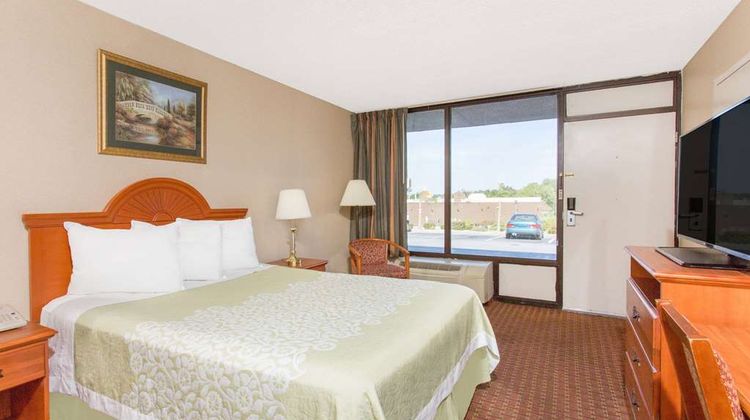 Days Inn Princeton Room