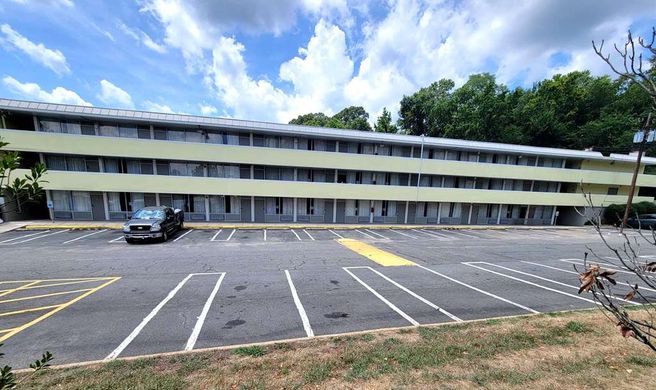 Days Inn Alexandria South Exterior