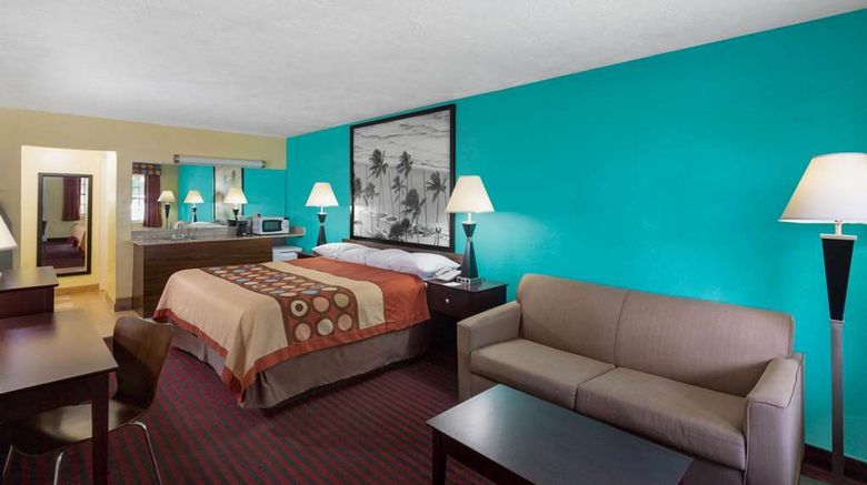 <b>Super 8 Bradenton Sarasota Area Room</b>. Images powered by <a href="https://iceportal.shijigroup.com/" title="IcePortal" target="_blank">IcePortal</a>.