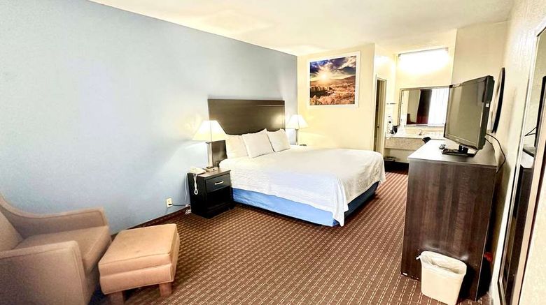 <b>Days Inn Easley Clemson Area Room</b>. Images powered by <a href="https://iceportal.shijigroup.com/" title="IcePortal" target="_blank">IcePortal</a>.
