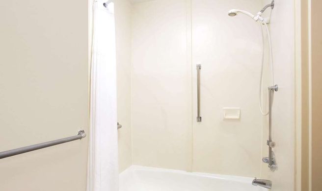 Days Inn Easley Clemson Area Room