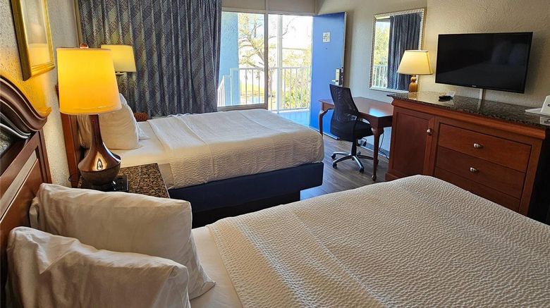 <b>Days Inn by Wyndham Orlando Downtown Room</b>. Images powered by <a href="https://iceportal.shijigroup.com/" title="IcePortal" target="_blank">IcePortal</a>.