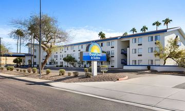 Days Hotel Mesa Near Phoenix