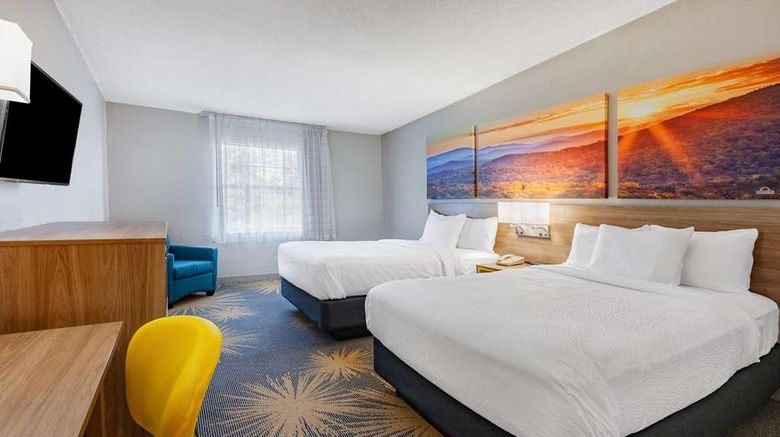 <b>Days Inn Roanoke Airport  I-81 Room</b>. Images powered by <a href="https://iceportal.shijigroup.com/" title="IcePortal" target="_blank">IcePortal</a>.