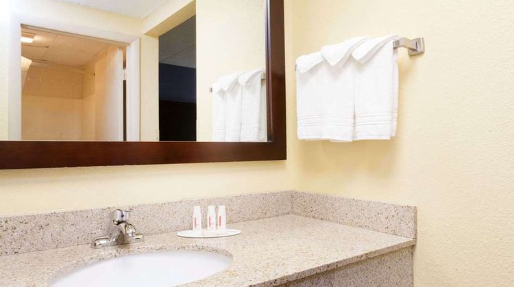 Days Inn Wilkes Barre Room