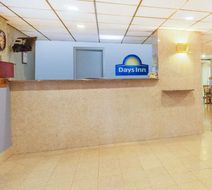Days Inn Wilkes Barre Exterior