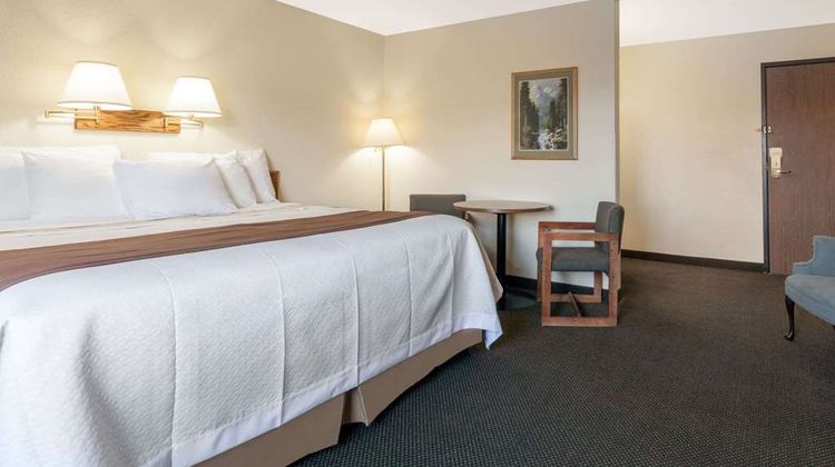 Days Inn Missoula Airport Room