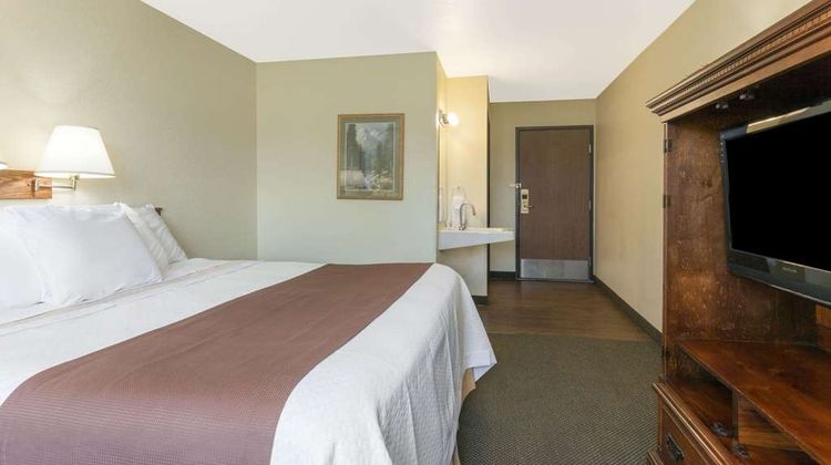 Days Inn Missoula Airport Room