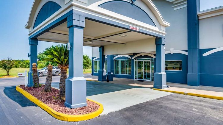 Days Inn Coliseum Montgomery Exterior