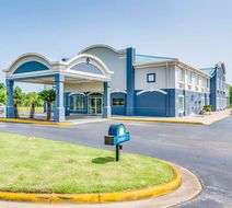 Days Inn Coliseum Montgomery Exterior