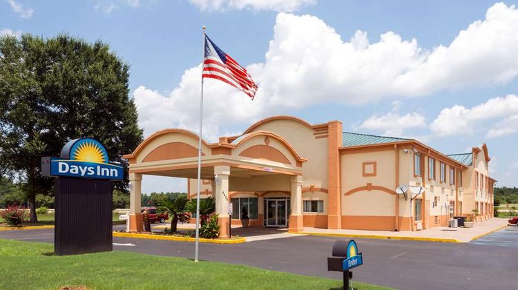 Days Inn Coliseum Montgomery Exterior