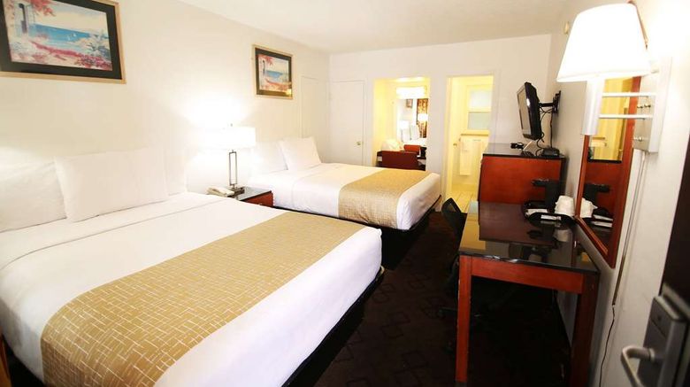 <b>Travelodge Burbank-Glendale Room</b>. Images powered by <a href="https://iceportal.shijigroup.com/" title="IcePortal" target="_blank">IcePortal</a>.
