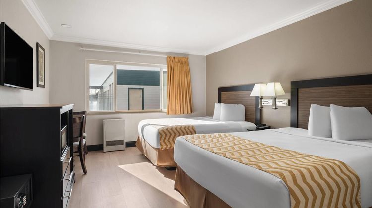 Travelodge Eureka Room