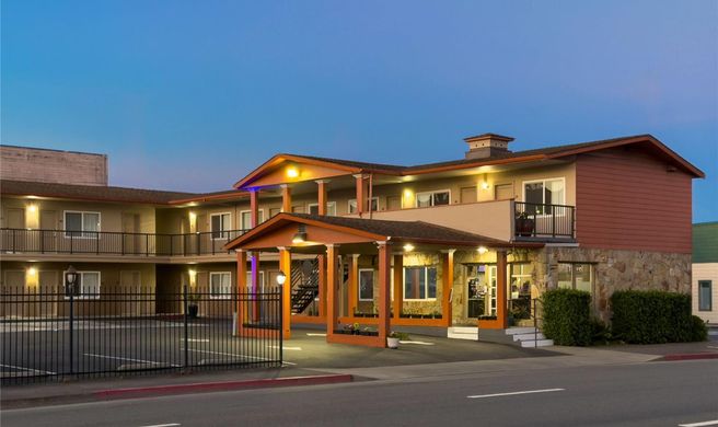 Travelodge Eureka Exterior