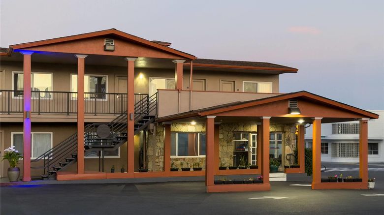 <b>Travelodge Eureka Exterior</b>. Images powered by <a href="https://iceportal.shijigroup.com/" title="IcePortal" target="_blank">IcePortal</a>.