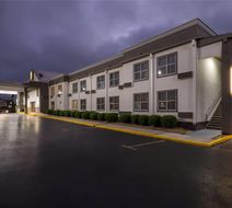 Super 8 Athens Exterior