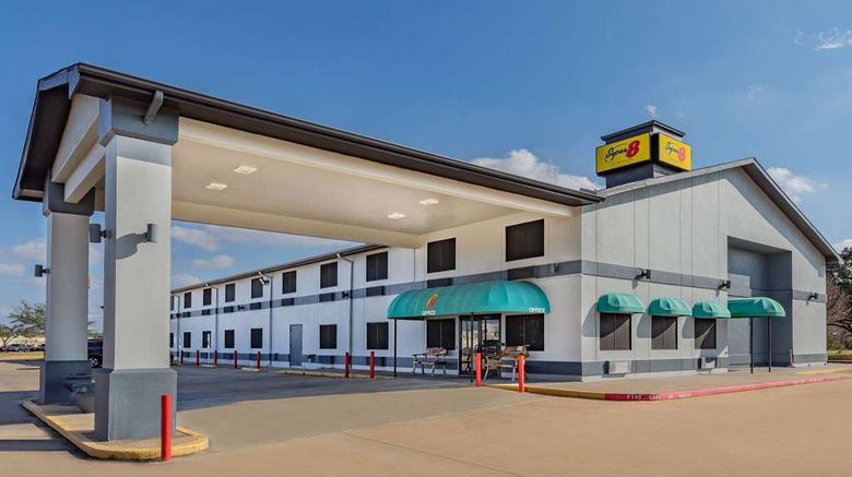 <b>Super 8 League City-Kemah Area Exterior</b>. Images powered by <a href="https://iceportal.shijigroup.com/" title="IcePortal" target="_blank">IcePortal</a>.
