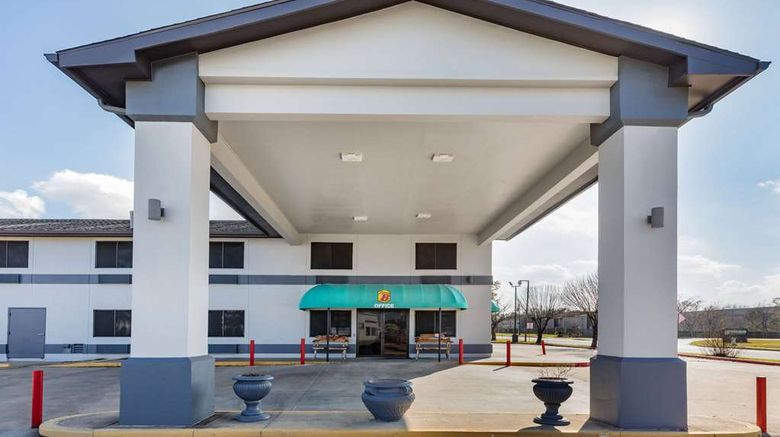 <b>Super 8 League City-Kemah Area Exterior</b>. Images powered by <a href="https://iceportal.shijigroup.com/" title="IcePortal" target="_blank">IcePortal</a>.