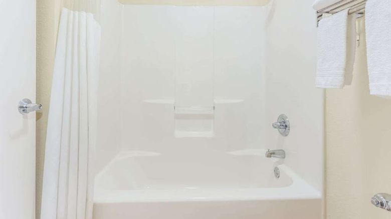 <b>Days Inn Trenton Room</b>. Images powered by <a href="https://iceportal.shijigroup.com/" title="IcePortal" target="_blank">IcePortal</a>.